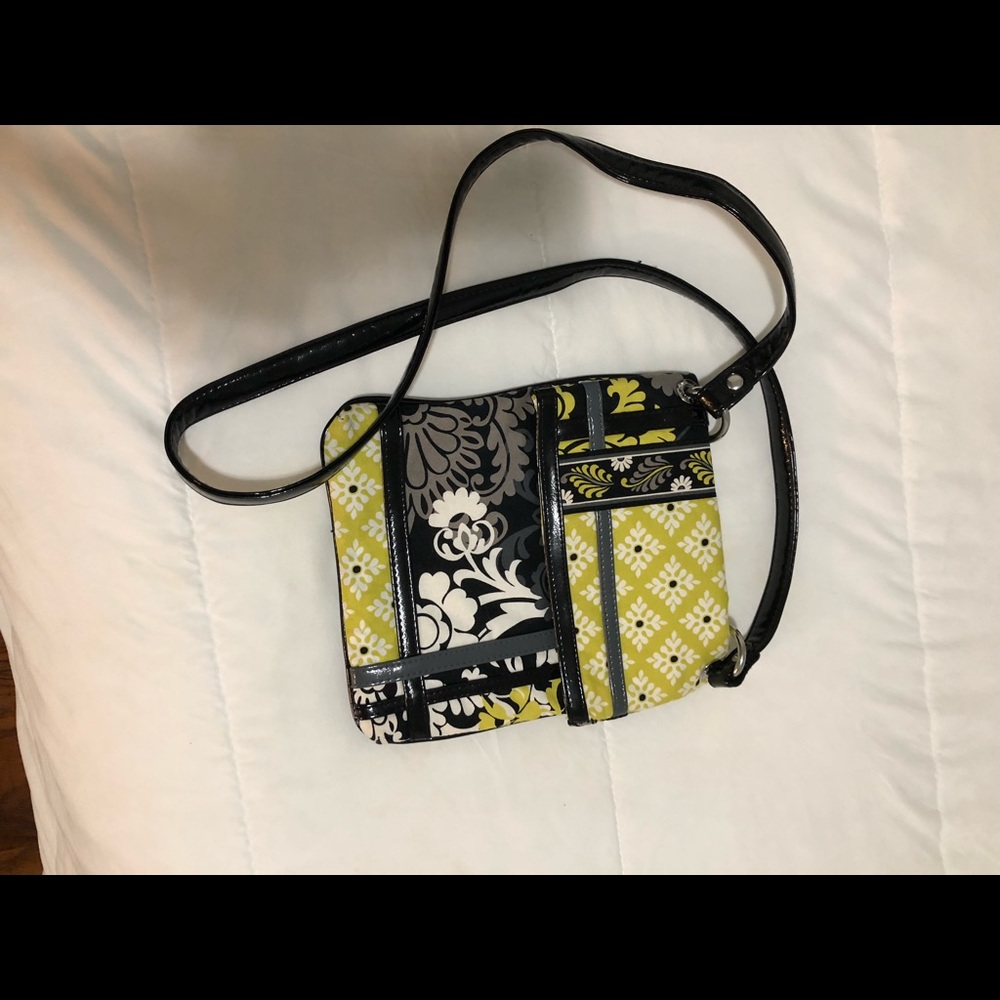 Vera Bradley crossbody handbag like new